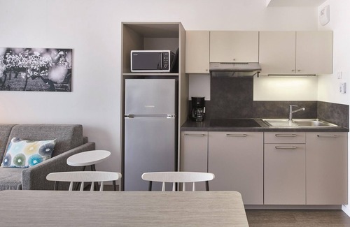 Jonzac Apartment | Modern apartment with a balcony located 500m from a spa town