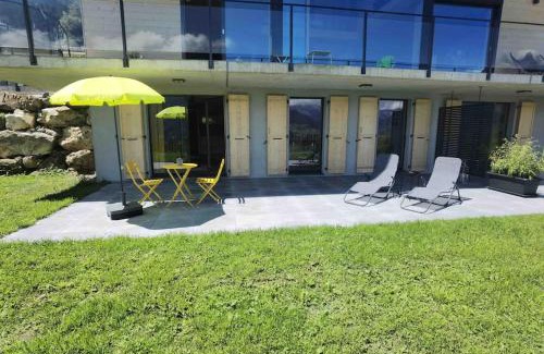 Leysin Apartment | Scenic Apartment with Breathtaking Ocean Views - Rated 9.5/10