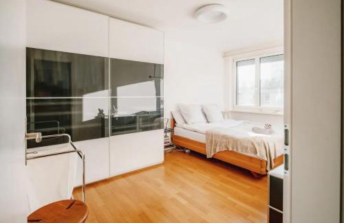 Langstrasse Apartment | Modern Apartment with balcony in Zurich Center A Hoh - Self Checkin