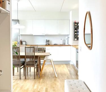 Amager Apartment | Modern Apartment with Breathtaking Views and Family-Friendly Amenities