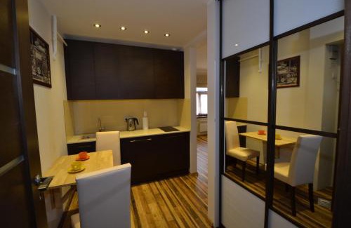Grizinkalns Apartment | Stylish Apartment with Free Parking for Your Convenience
