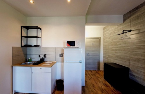 Monte Po-Nesima-San Leone-Rapisardi House | Modern apartment with private kitchen, near hospital, fairgrounds and highway