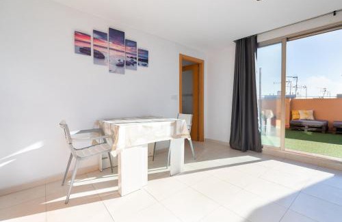 Burriana Apartment | Modern Apartment with Terrace & BBQ