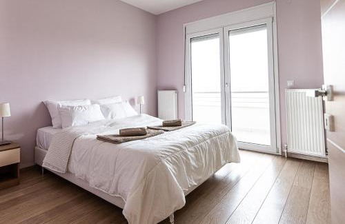 Epanomi House | Modern Apartment with Breathtaking Views - Rated 9.8/10