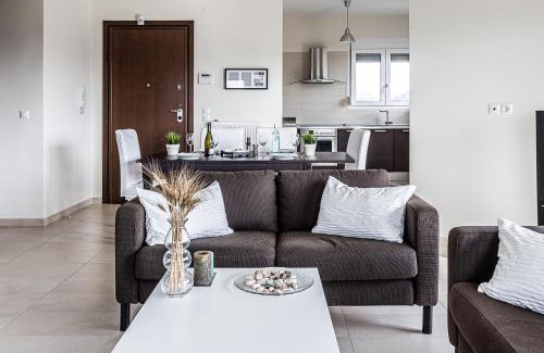 Epanomi House | Modern Apartment with Breathtaking Views - Rated 9.8/10