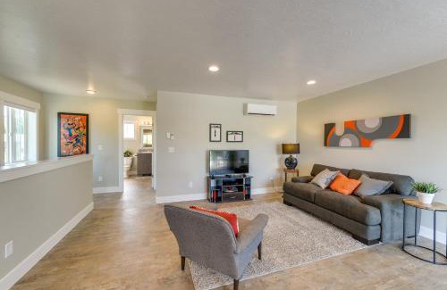 St. Anthony Apartment | Modern Apartment - Family-Friendly Getaway Near Sand Dunes