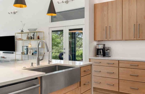 Dripping Springs House | Modern Hill Country Oasis for Stargazers & Birdwatchers