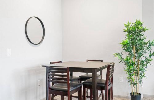 Montopolis Apartment | Stylish 2BR Apartment in Austin with Pool and Parking