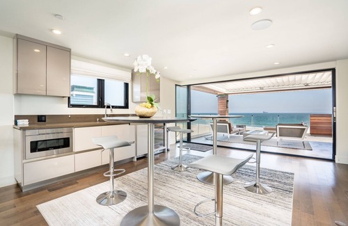 Seal Beach House | Modern Beach Front Home with Ocean and Sunset Views