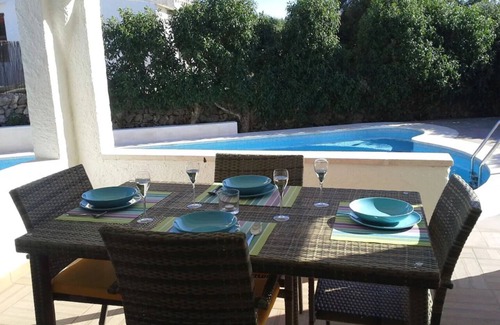 Binibeca Villa | Coastal Retreat Villa: Steps from Beach & Family-Friendly
