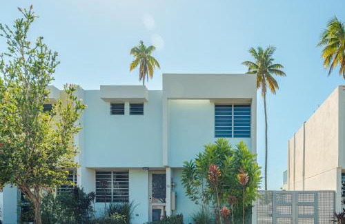 Ensenada House | Relaxing Beach Walk at Puerto Bahia - 4-Star Family Retreat