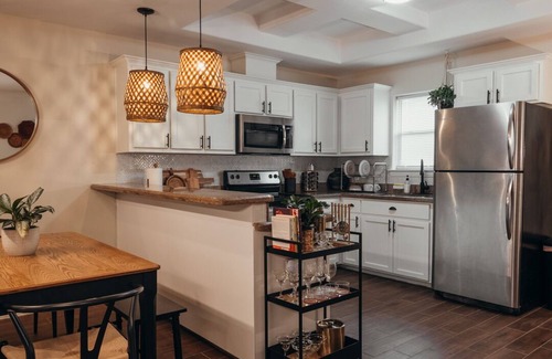 Edinburg Apartment | Stylish Boho Apartment with King Bed - Top Rated Stay!