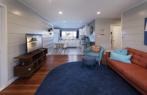 Morro Bay House | Trendy Bungalow with Spa in Morro Bay - Guest Rated 10/10