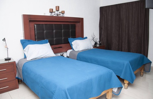 Lagos de Moreno Apartment | Modern Hotel in Lagos: Guest Rated 10/10 & Pet Friendly