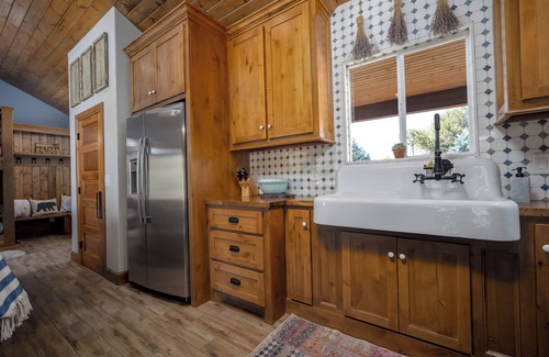 Blanchard Cabin | Modern cabin secluded on 50 acres, private trail and creek access, all near town