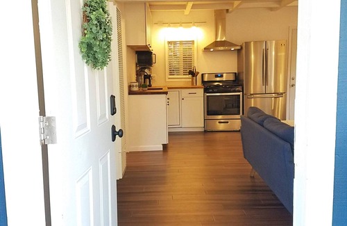 Crestline Cabin | Modern Cabin with Lake View - Steps from Town and Nature