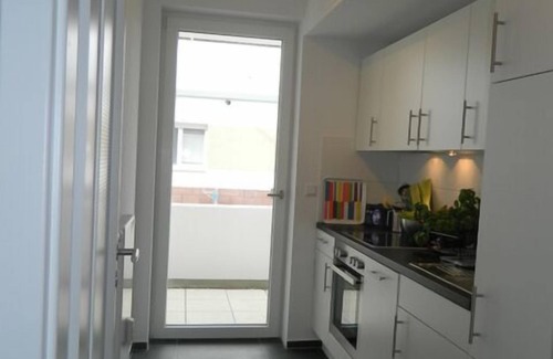 Bahnstadt Condo | Modern, central 2 ZKB apartment m. Balcony in Heidelberg-Bahnstadt f. 2-4 people