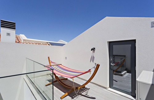 Cabanas House | Modern Hotel in Central Location with Spa & Family Amenities
