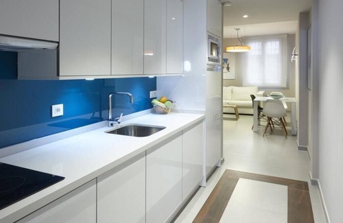 Centro - Sagrario Apartment | Modern Hotel with Free Parking in City Center