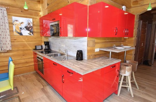 Kaprun Ski Chalet | Relaxing Modern Chalet in Kaprun with Hot Tub Access
