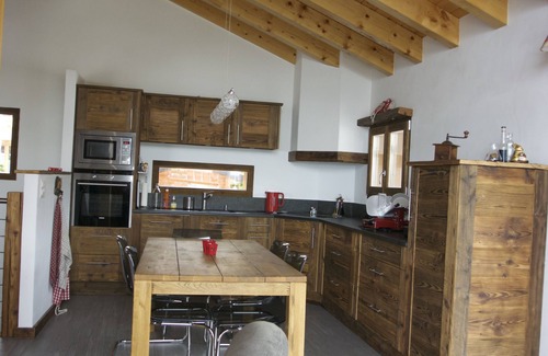 Nendaz Ski Chalet | Elegant Chalet Near 4 Vallées Ski Area in Haute-Nendaz