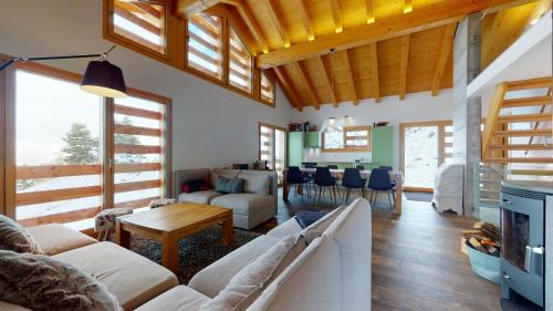 Chalais Ski Chalet | Tranquil Modern Chalet with Child-Friendly Amenities in Vercorin