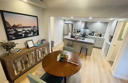 Silverton House | Exceptional Silverton Getaway Cottage near Downtown