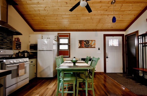 Mineral Cabin | Pet-Friendly Modern-Chic Cabin Near Lassen National Park