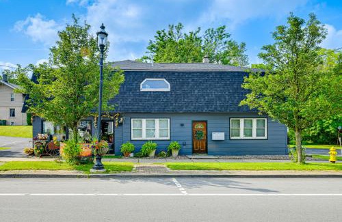 Clarence Apartment | Discover Clarence Home: 9.5/10 Rated Near Buffalo!