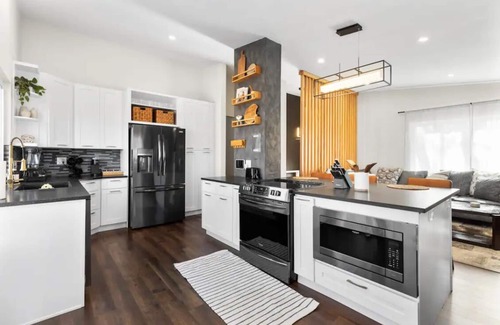 Arvada House | Prime 4BR Home Near Denver - Ideal for Group Stays