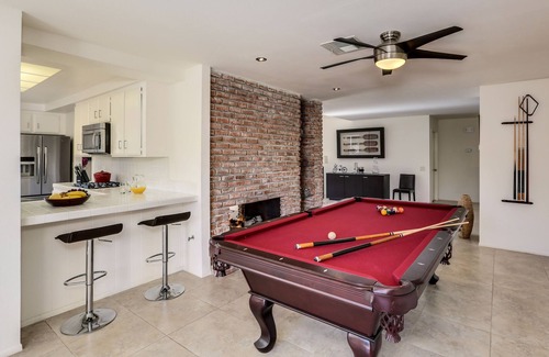 Araby House | Modern Club Med Oasis: Private Pool, Spa & Views Await