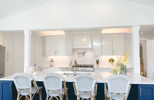 Westlake House | Stylish Coastal Retreat with Spa and Pet-Friendly Amenities