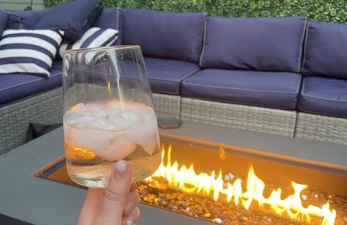 Westlake House | Stylish Coastal Retreat with Spa and Pet-Friendly Amenities