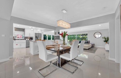Bel Air House | Ocean Mist Key: Beachside Retreat with Heated Pool & Spa