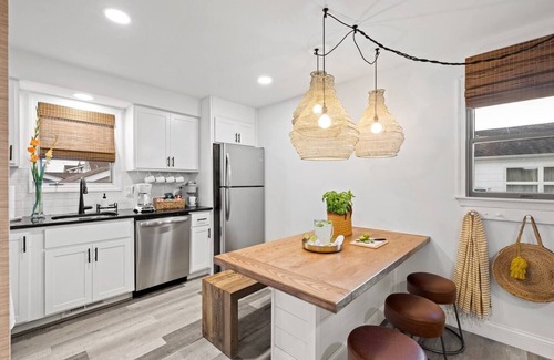 South Seaside Park Condo | Coastal Escape Steps from the Beach with Ocean Views