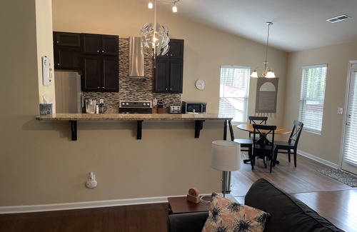 Charlotte House | Modern Comfort: Family-Friendly Stay with Kitchen Access