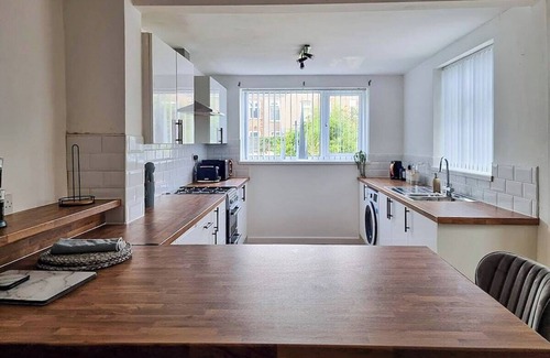 Cleethorpes House | Modern Comforts in Cleethorpes