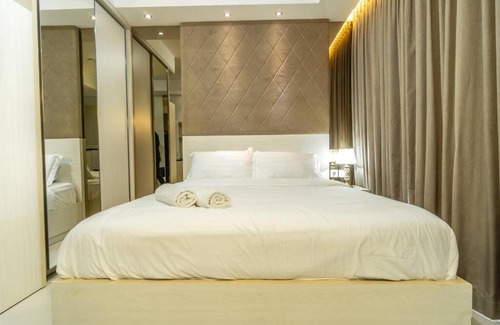 Jakarta Apartment | Cozy Studio Retreat in Central Jakarta with Pool Access
