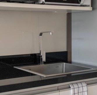 Huay Kaew Apartment | Stylish Condo in Nimman with Pool & Oceanfront Views