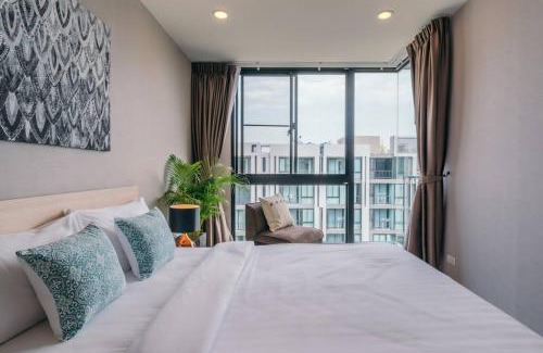 Huay Kaew Apartment | Exceptional Modern Condo in Nimman with Pool & Ocean View