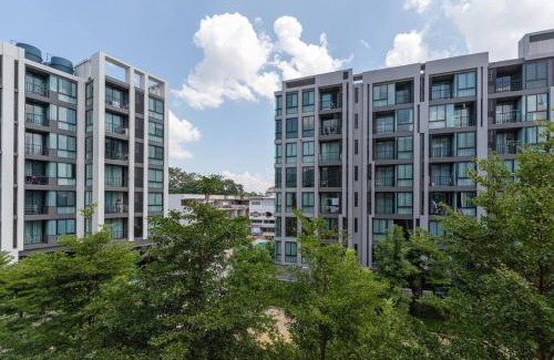 Huay Kaew Apartment | Stylish Condo in Nimman with Private Pool & Family Amenities