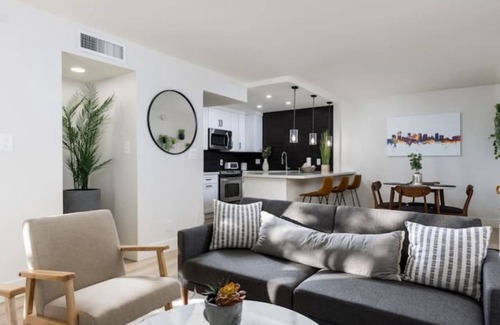 McCormick Ranch Condo | Stylish Condo Retreat in North Central Scottsdale