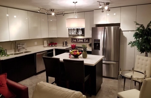 Apache Junction Condo | Stylish Condo with Mountain Views & Heated Pool Amenities