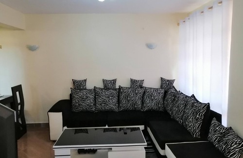 Nairobi Apartment | Modern 1 Bedroom Apartment Near Two Rivers Mall & UN