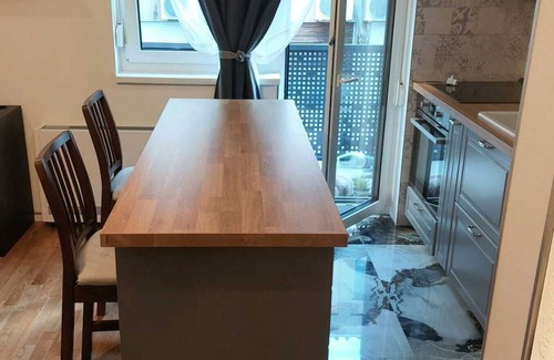 Zagreb Apartment | Modern cosy apartment family-friendly super close to Maksimir Park & old city