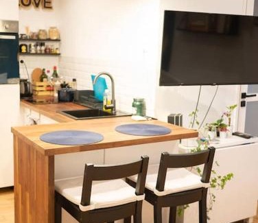 Louis Bertrand-Mirabeau-Semard Apartment | Stylish Pet-Friendly Studio for Your Next Getaway