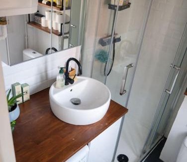 Louis Bertrand-Mirabeau-Semard Apartment | Stylish Pet-Friendly Studio for Your Next Getaway