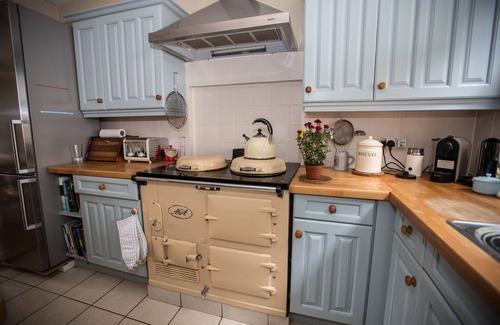 Arrochar Cottage | Inviting Modern Cottage with Garden & Scenic Views