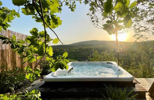Pecs House | Contemporary Cottage with Views and Relaxing Hot Tub