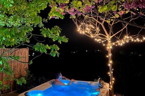 Pecs House | Contemporary Cottage with Views and Relaxing Hot Tub